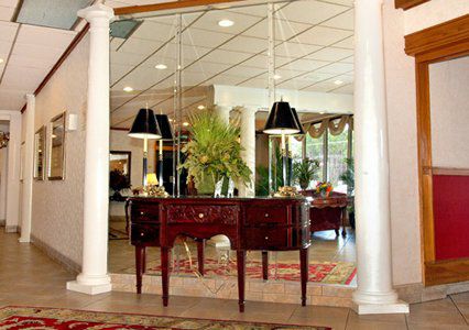Hotel Clarion & South Dothan